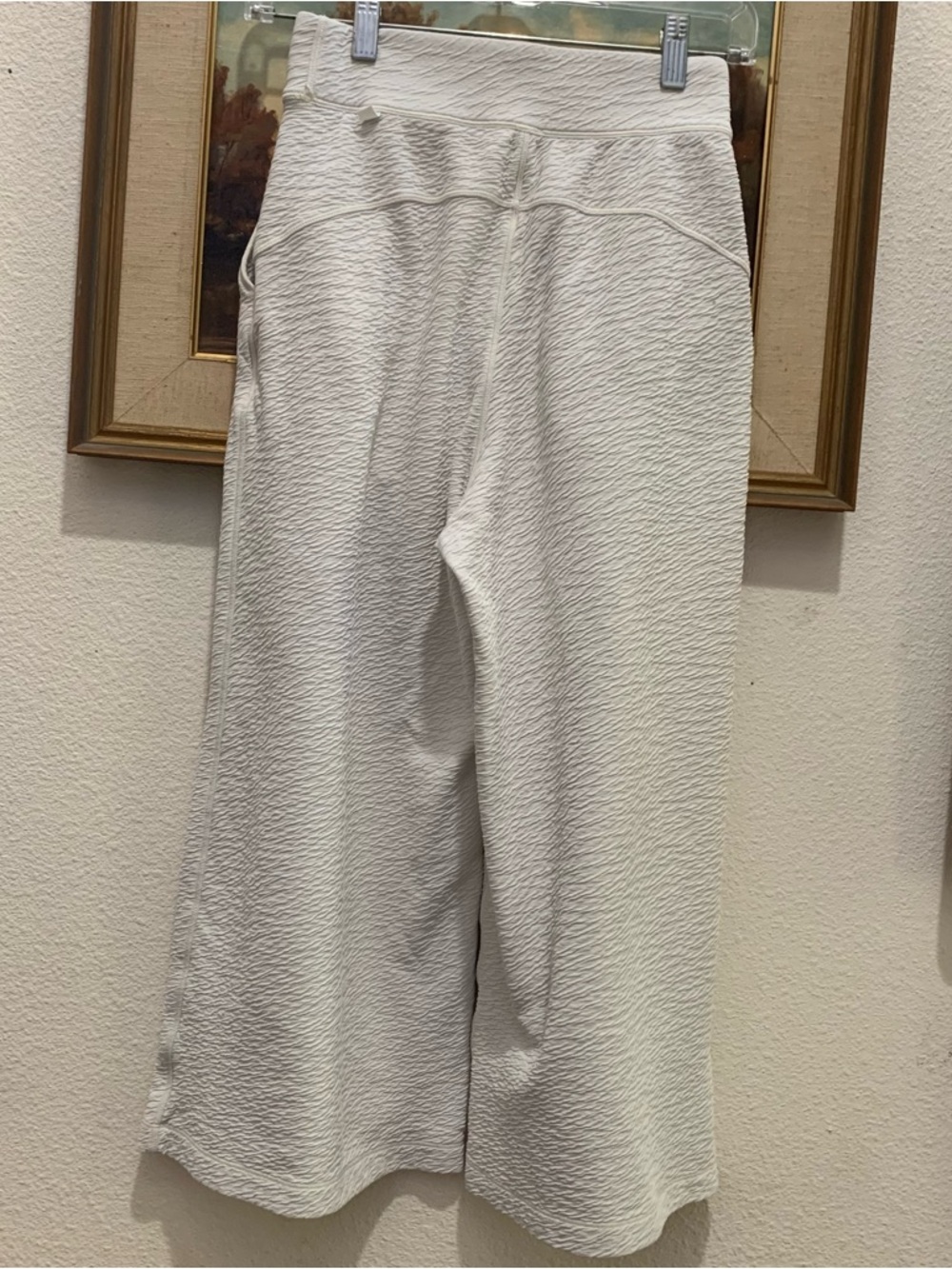 Lululemon Feel The Pleat crop athletic wear pants - Picture 6 of 8